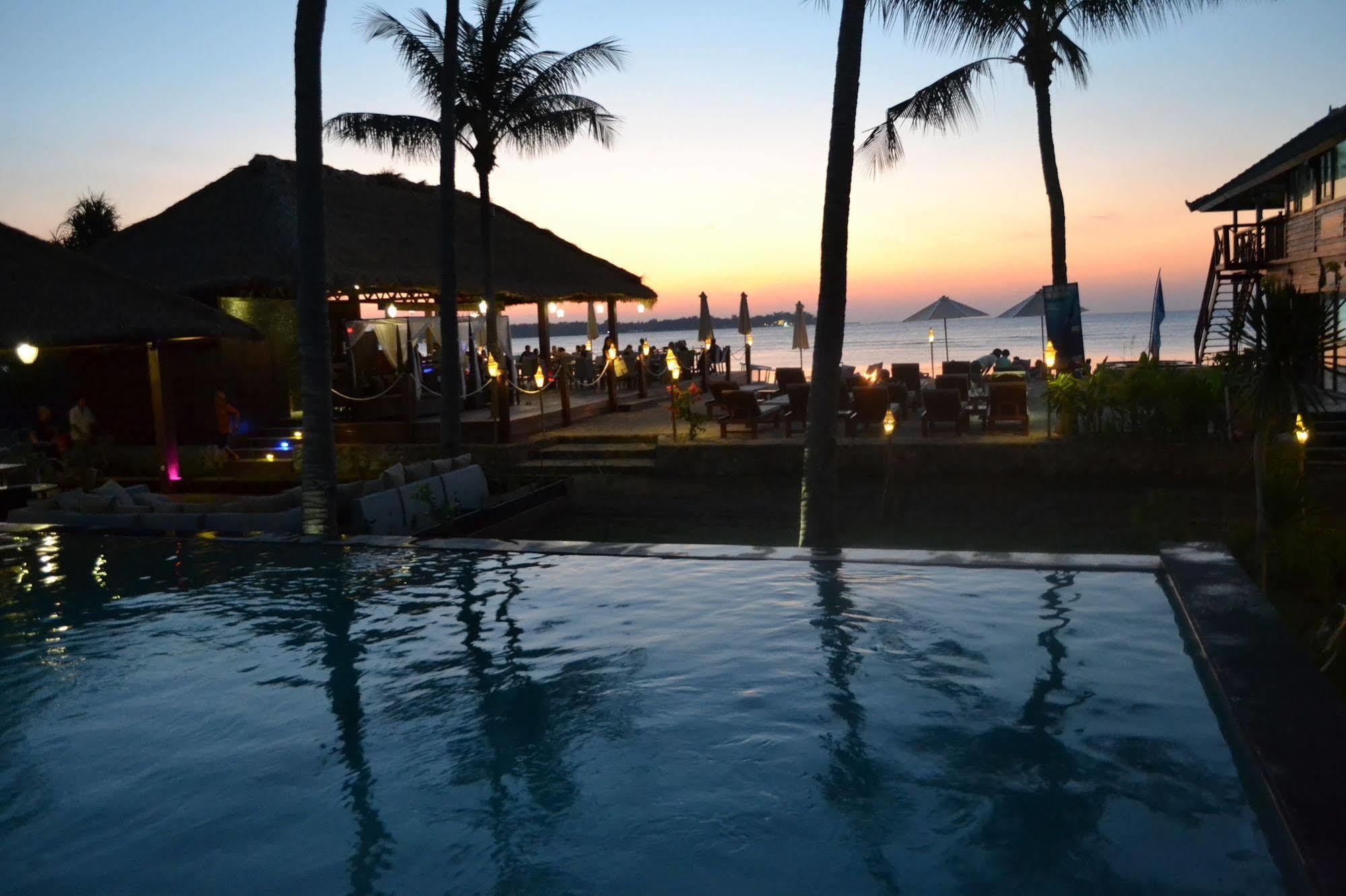 Hotel Grand Sunset Gili Air Exterior foto