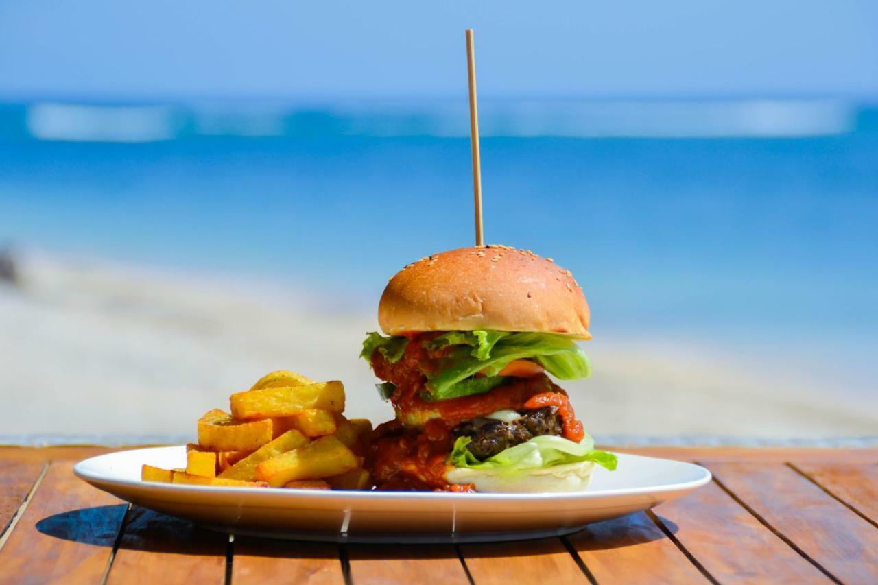Hotel Grand Sunset Gili Air Exterior foto